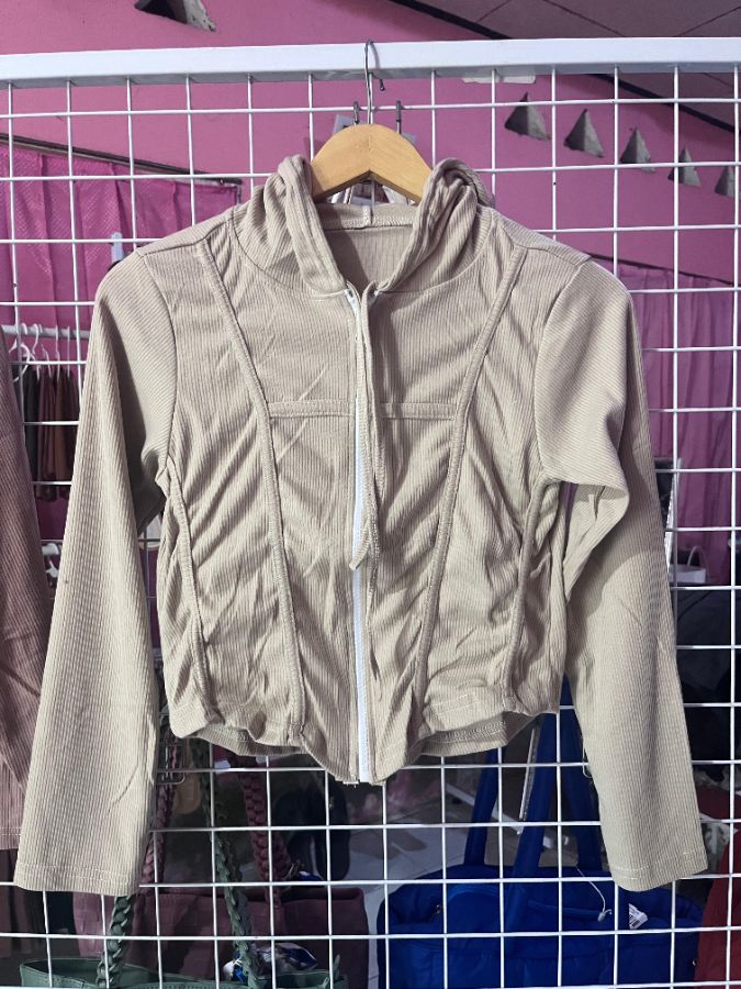 Jeket crop