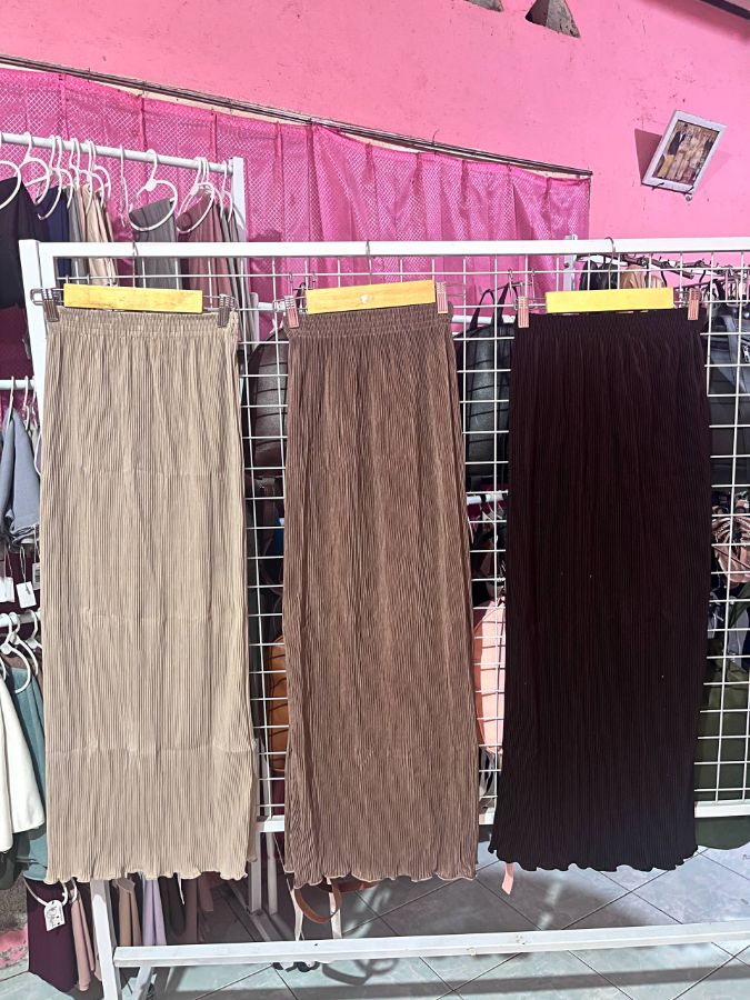 Rok plisket wavy