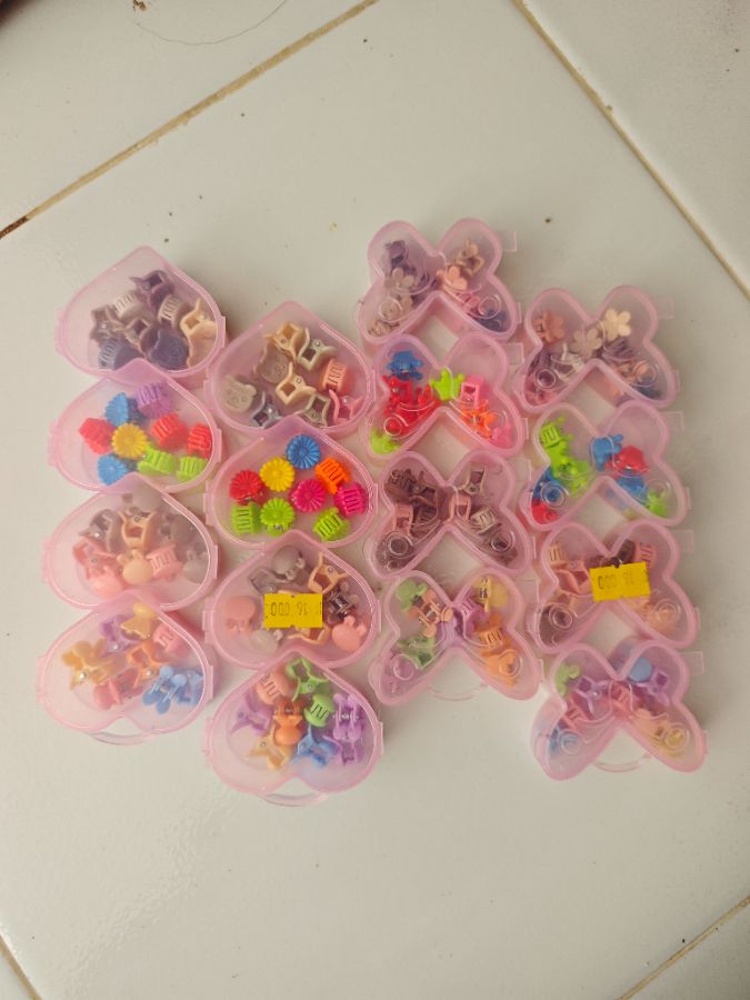 Jepit Rambut Toples Kupu-kupu/Love