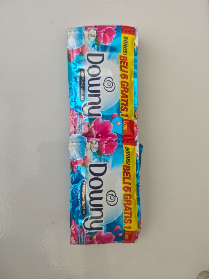 Downy Sunrise Saschet Isi 6+1
