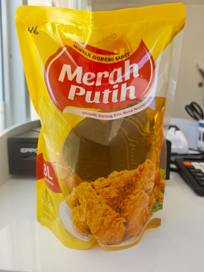 Minyak Merah Putih 1.8 Liter