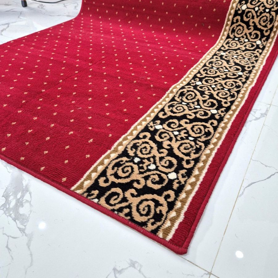 SF115-04B Merah Bintik