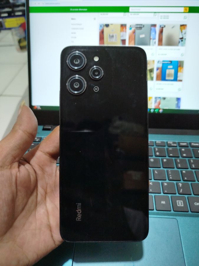 REDMI 12 8+4/256 SECOND