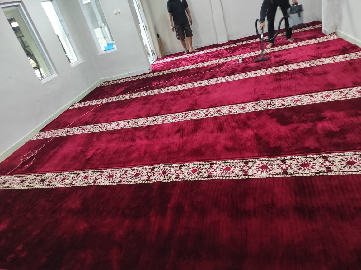 Deluxe TURKI MRC-04 Merah Polos