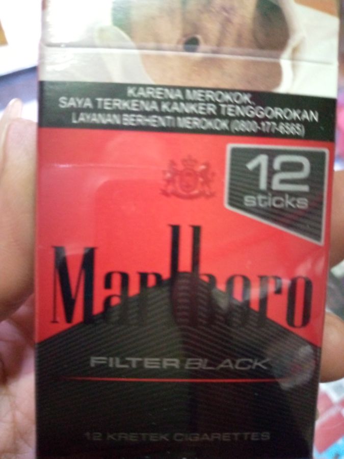 MARLONG HITAM 12