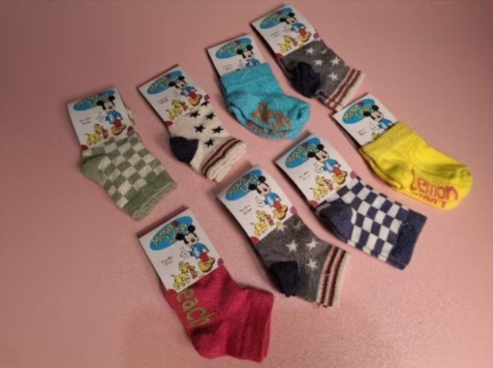 Kaos kaki bayi