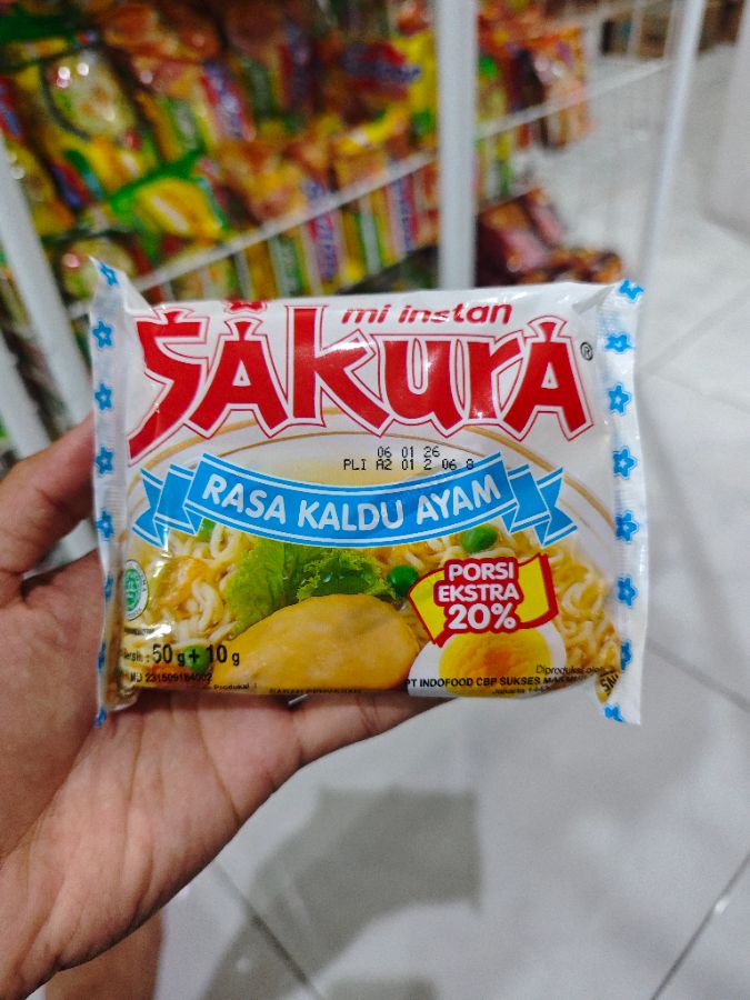 Sakura Kaldu Ayam 