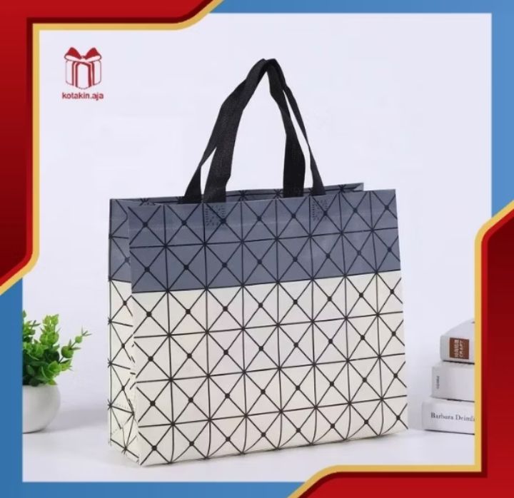 Goodie bag 28