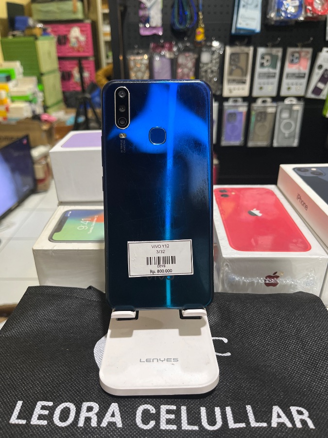 VIVO Y12