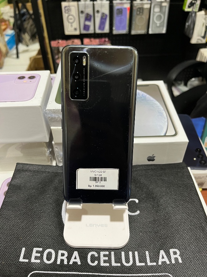 VIVO V20 SE, LEORAPHONE 01