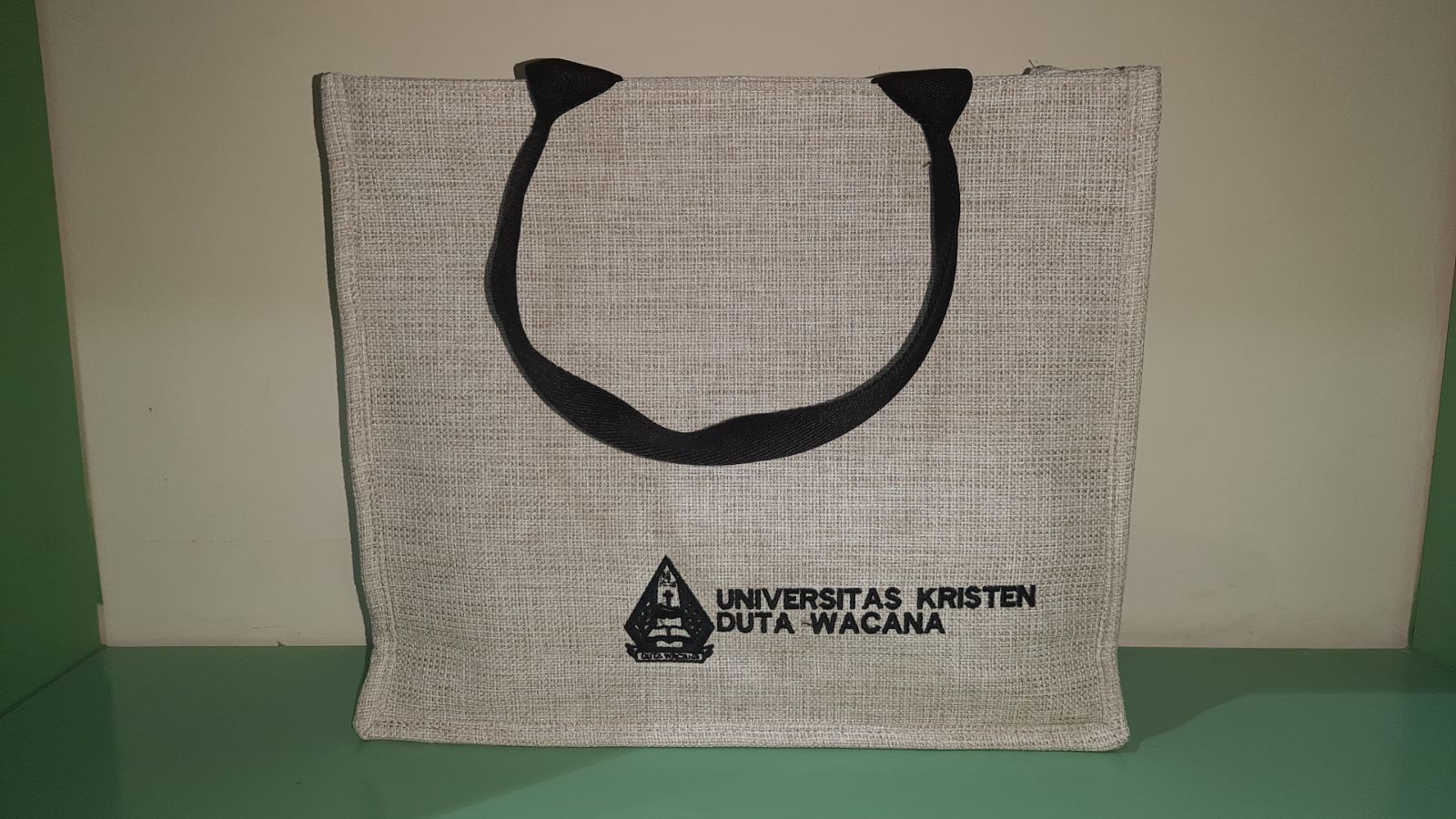 Totebag Goni UKDW