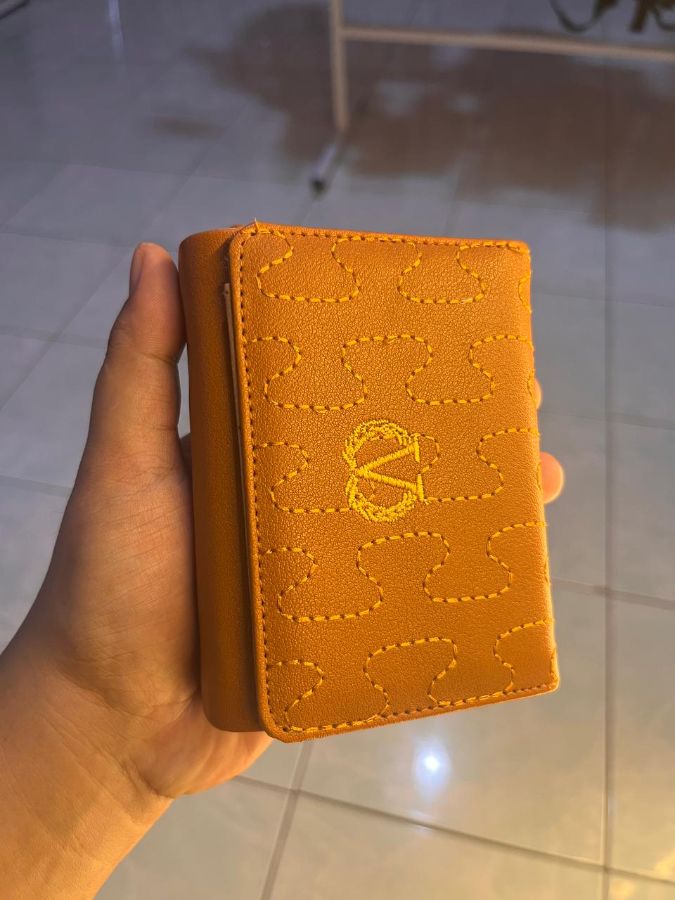 Dompet viera